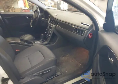 2010 Volvo Xc70 3.2 from USA, damaged, VIN YV4960BZ6A1090684